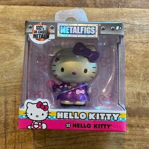 Hello Kitty metalfigs die-cast metal figurine
